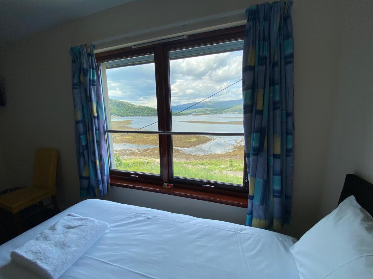 Waterfront Lodge - Accommodation Only Fort William Exterior foto
